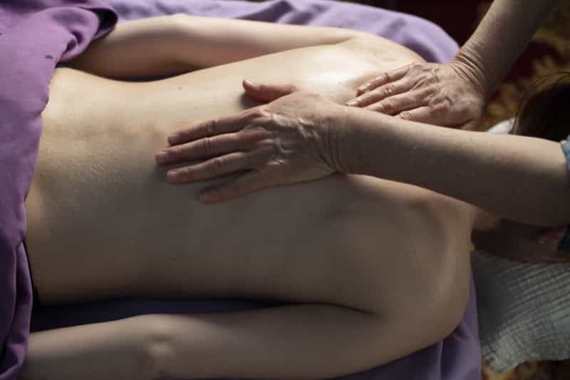 Laurence Deruy - naturopathe-soins énergétiques - massage